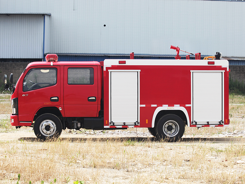 東風(fēng)D6消防車